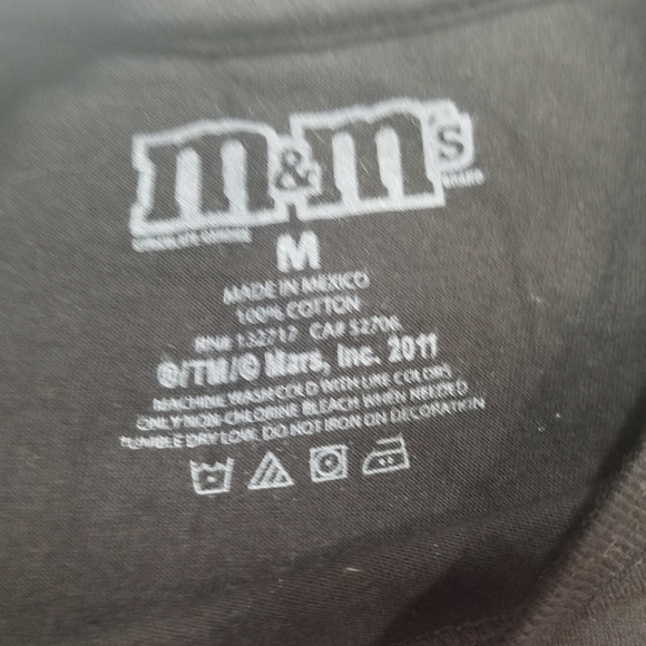 M&M Women Tee Shirt NWT - Picture 4 of 5